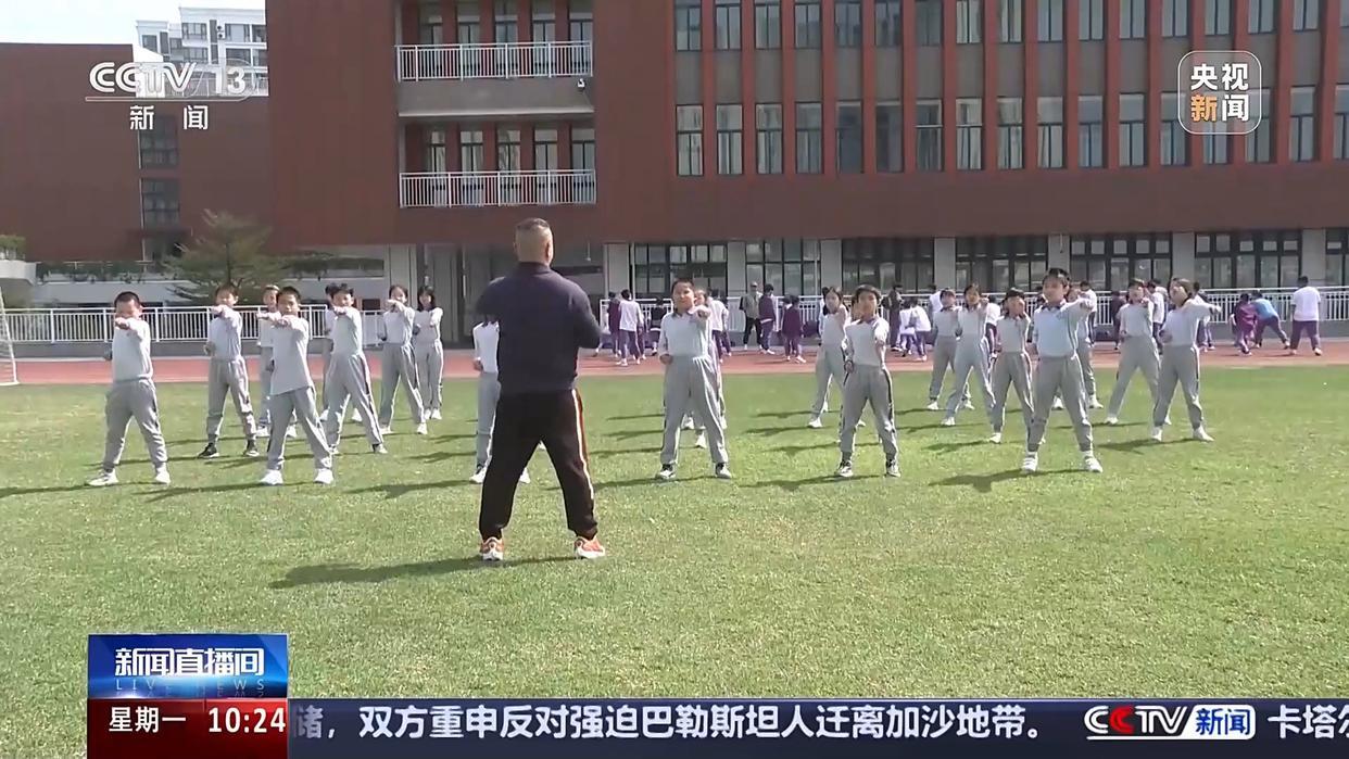 廷伯具備出